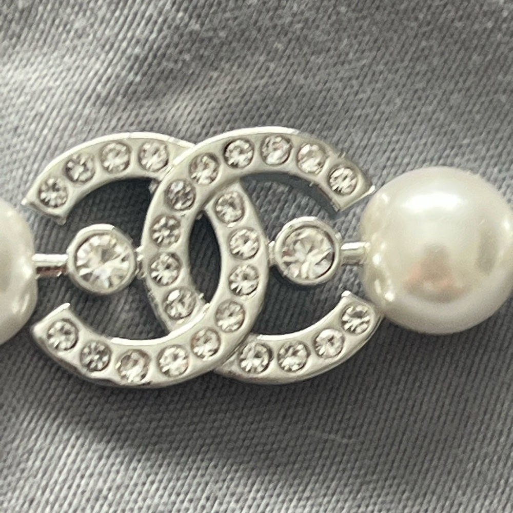 Chanel CC Crystal Pearl Bracelet Stainless Steel Faux Pearl Adjustable 6.5-9” - Picture 15 of 16